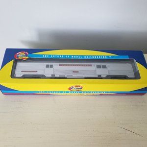 Athearn Pennsylvania Streamline Passenger Baggage Train Car with Original Box